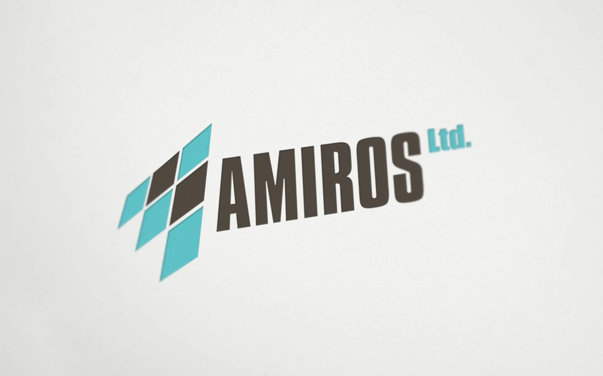 Логотип Amiros на бумаге