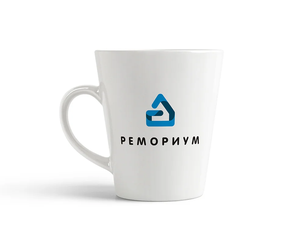 Белая кружка с логотипом «Ремориум»
